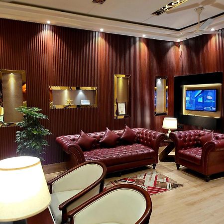 Victorian Elegance Luxury Stays อัมริตสา ภายนอก รูปภาพ