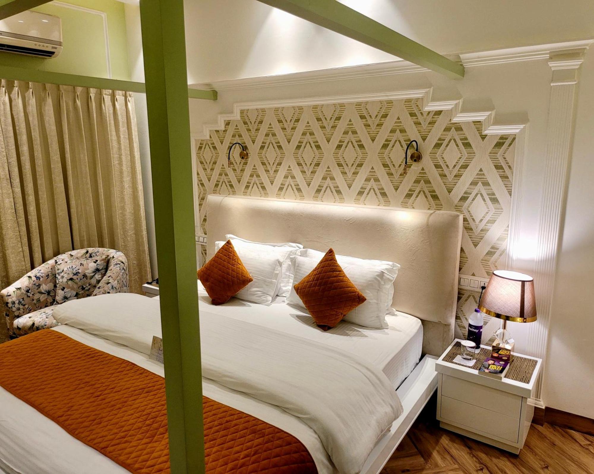 Victorian Elegance Luxury Stays อัมริตสา ภายนอก รูปภาพ