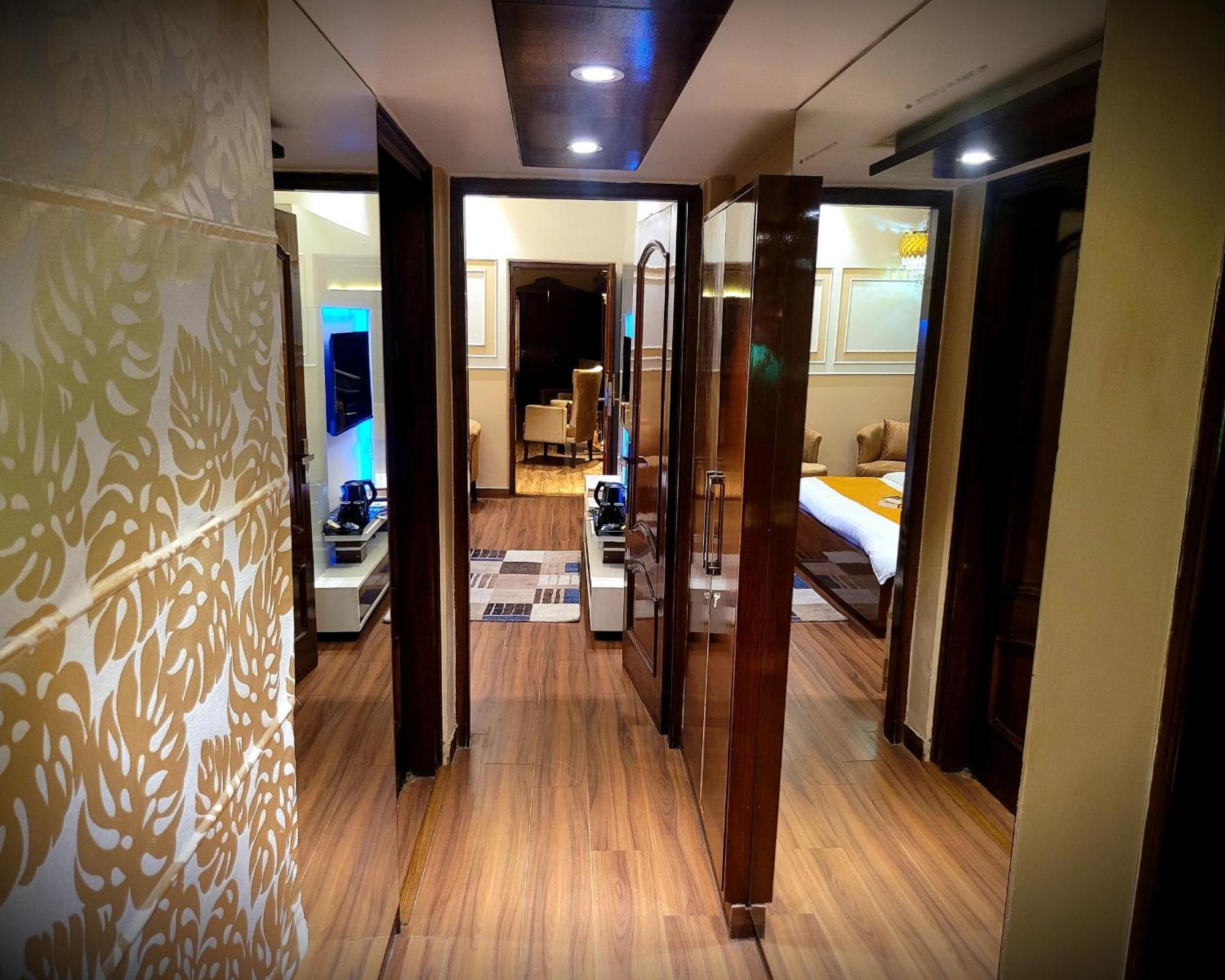 Victorian Elegance Luxury Stays อัมริตสา ภายนอก รูปภาพ