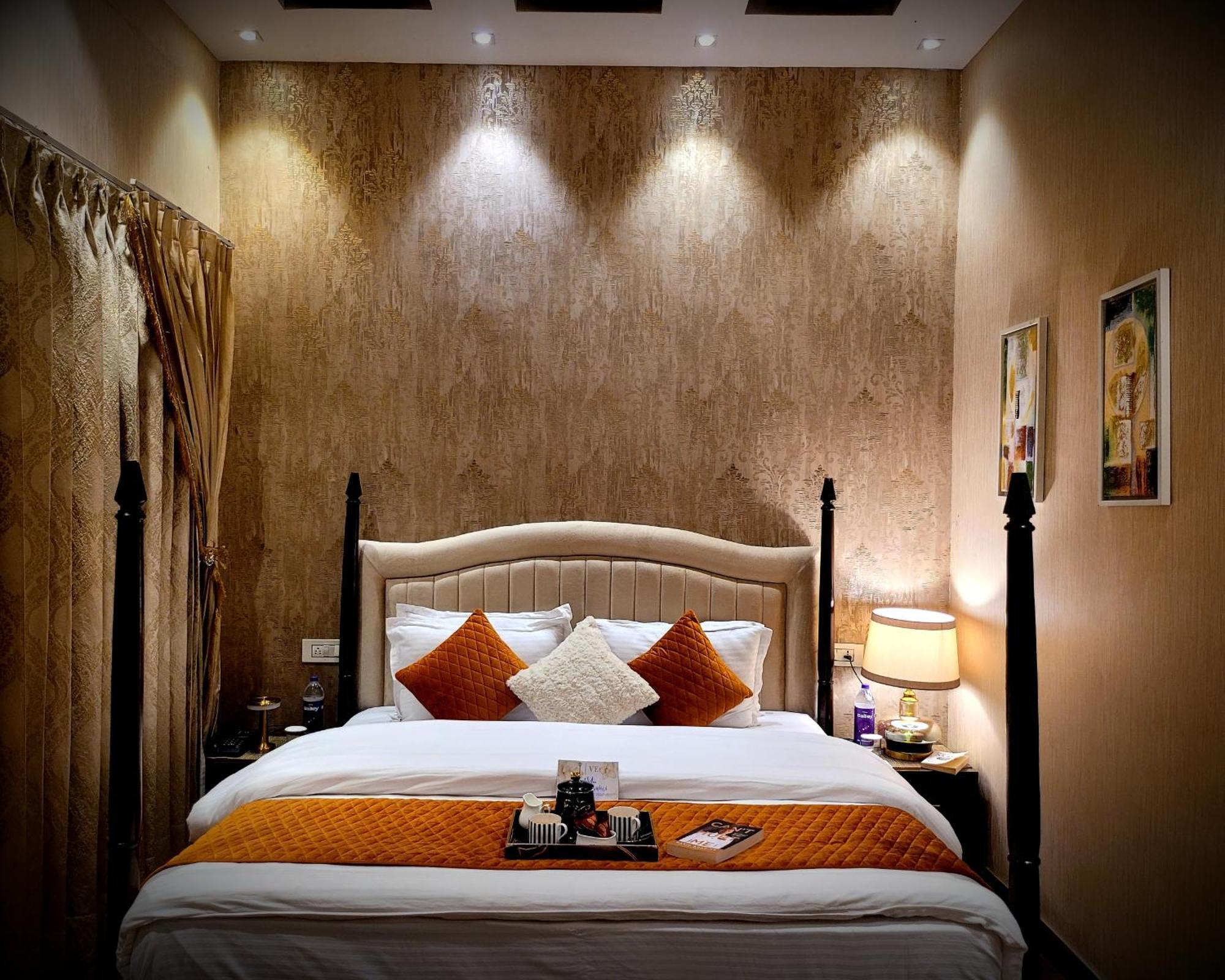 Victorian Elegance Luxury Stays อัมริตสา ภายนอก รูปภาพ
