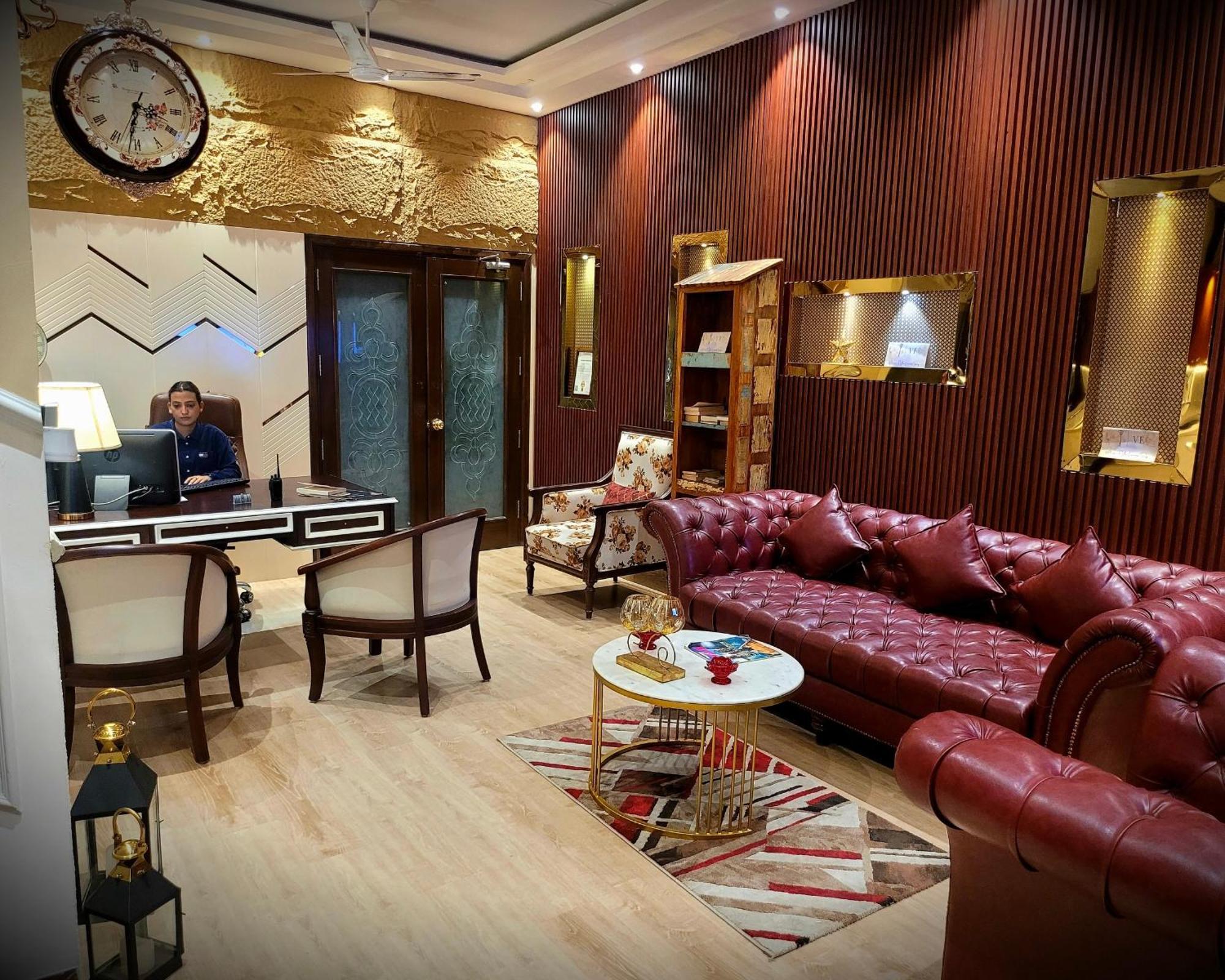 Victorian Elegance Luxury Stays อัมริตสา ภายนอก รูปภาพ